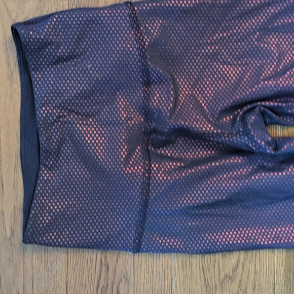 Beyond Yoga Spot On High Waisted Metallic Polka Dot Leggings Size XS - Picture 6 of 9